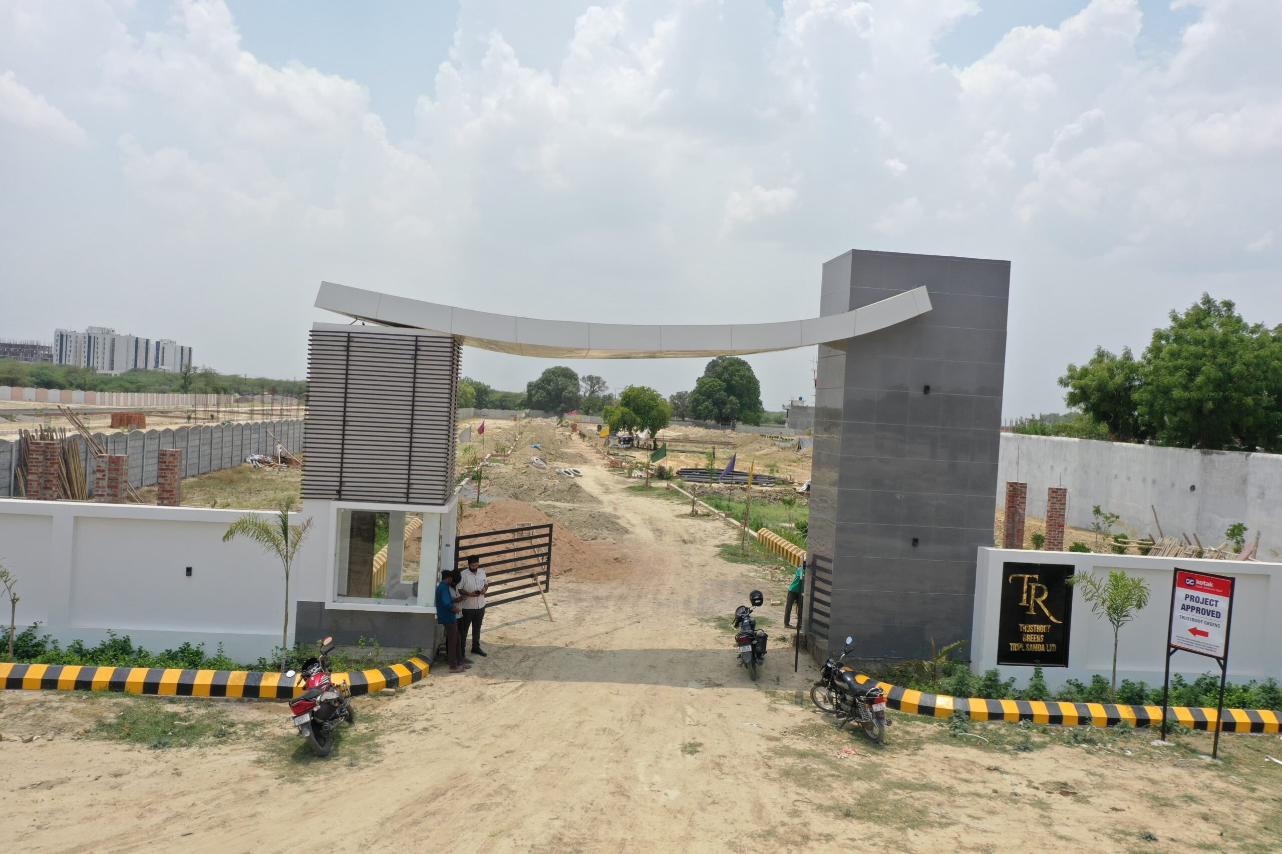 WhatsApp Image 2025-06-09 at 1.40.07 PM (1)