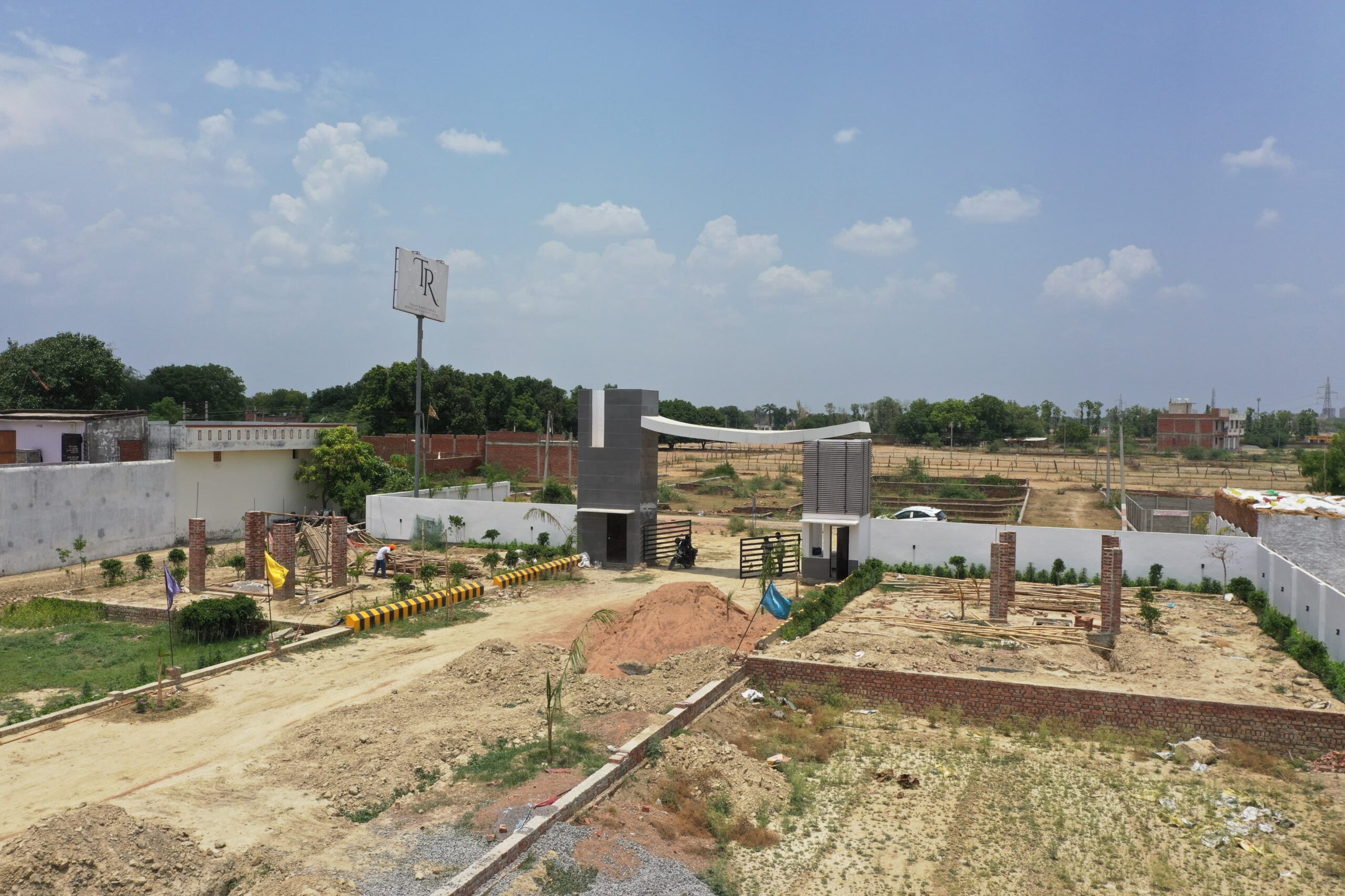 WhatsApp Image 2025-06-09 at 1.40.11 PM (2)